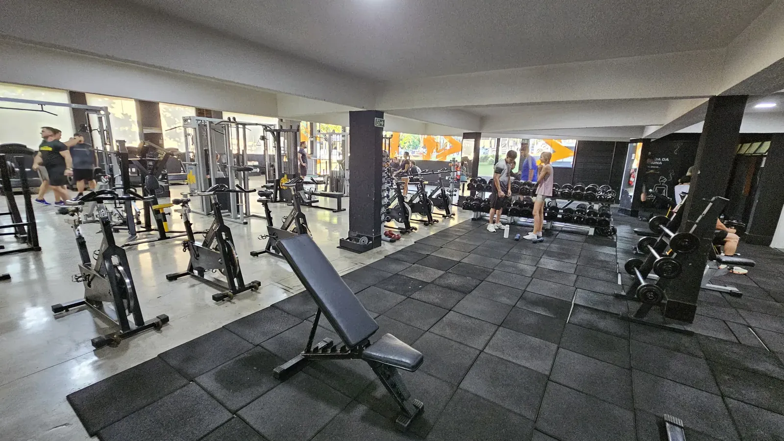 Equipamentos de Alta Biomecânica